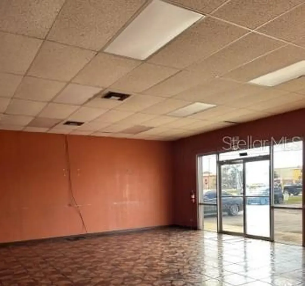 5819 N 56th Street Tampa FL 33610
