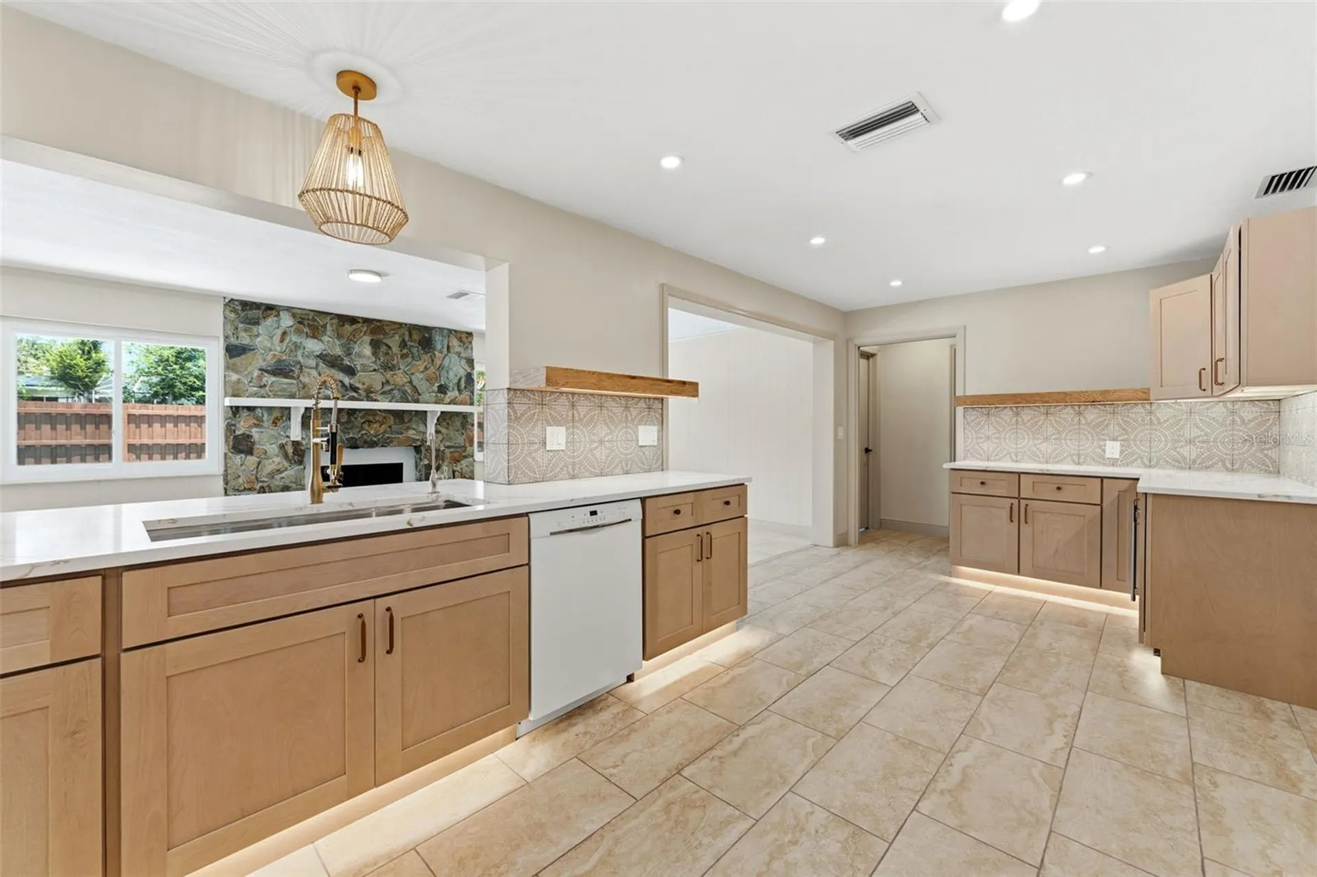 10711 Frances Lane Largo FL 33774