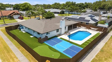 10711 Francis Lane Largo FL 33774