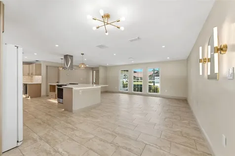 10711 Francis Lane Largo FL 33774