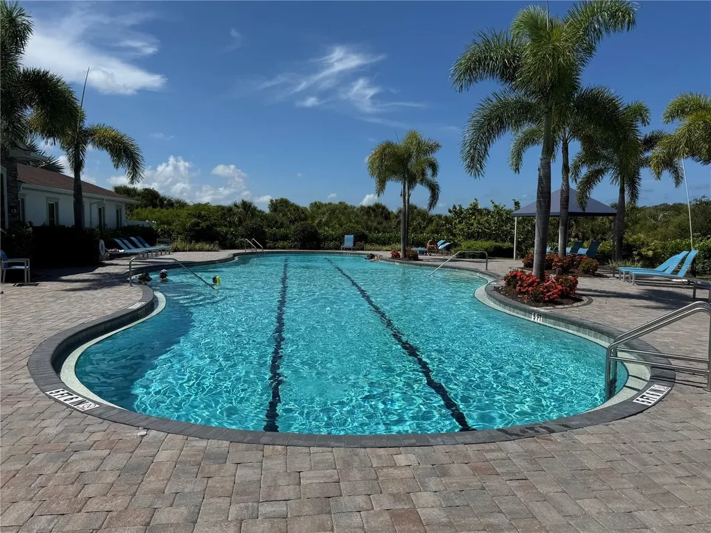 12760 Lateral Root Drive Sarasota FL 34238