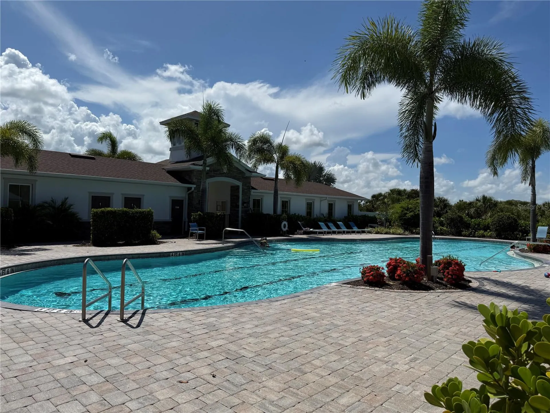 12760 Lateral Root Drive Sarasota FL 34238
