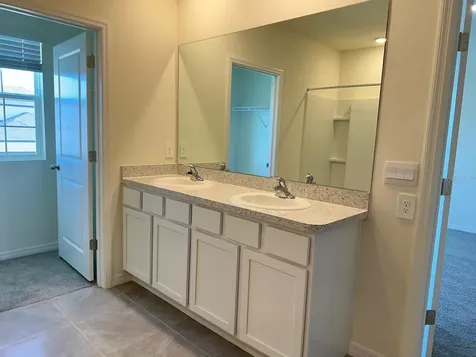 12760 Lateral Root Drive Sarasota FL 34238