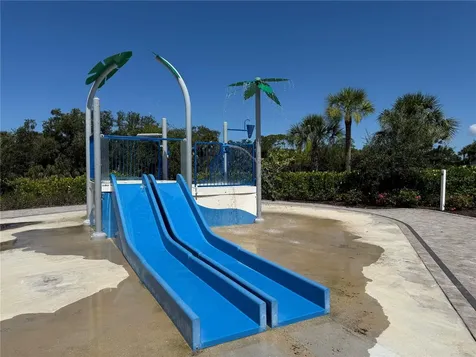 12760 Lateral Root Drive Sarasota FL 34238