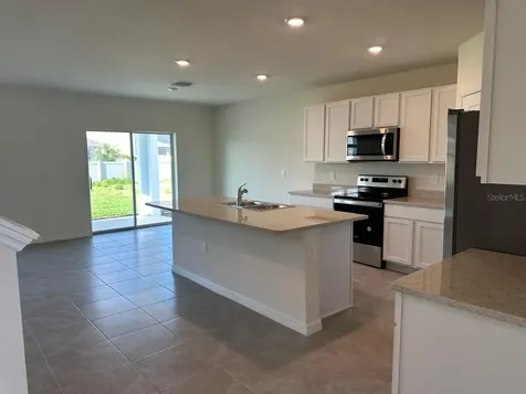 12760 Lateral Root Drive Sarasota FL 34238