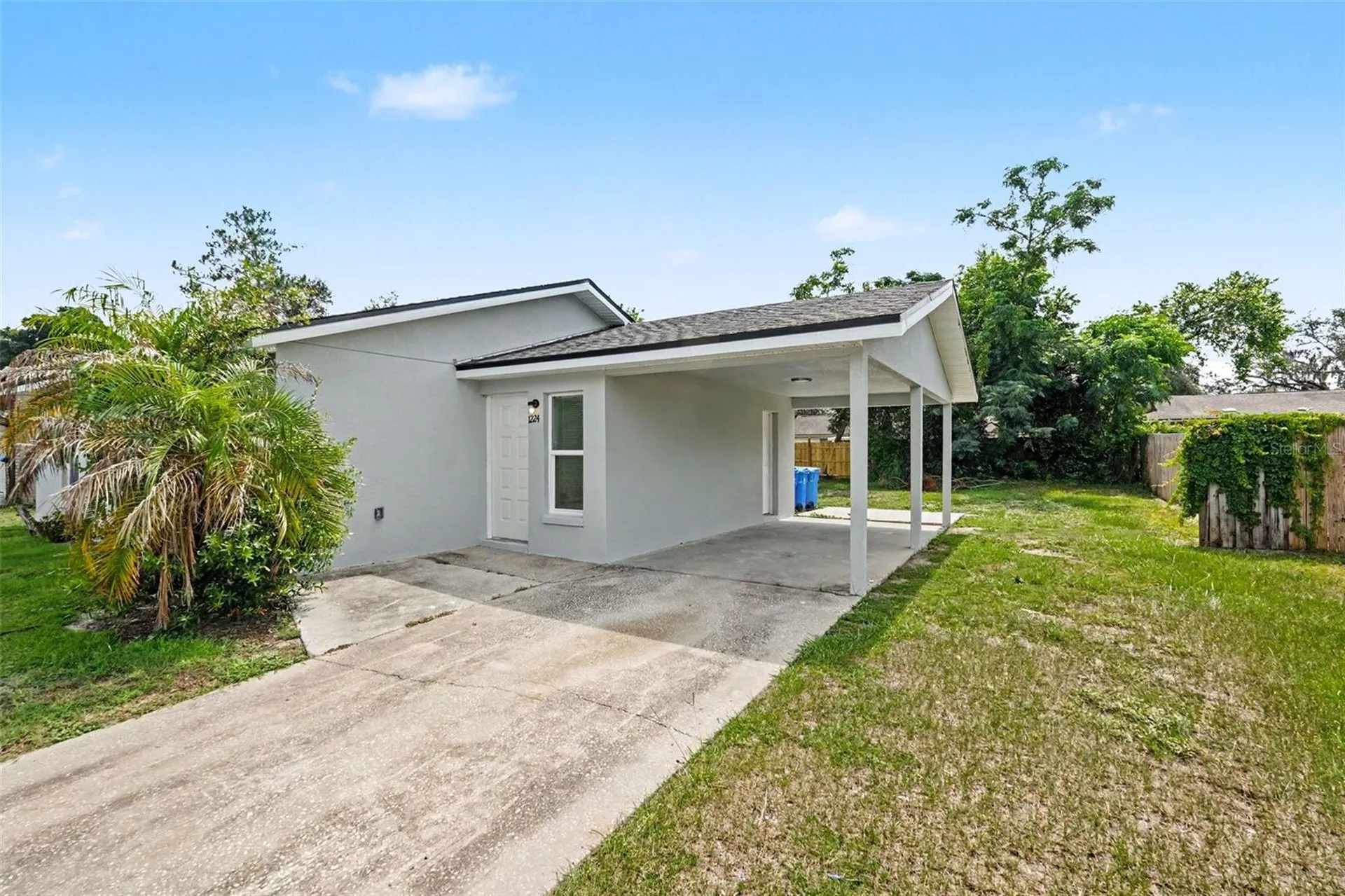 1224 Oak Valley Drive Seffner FL 33584