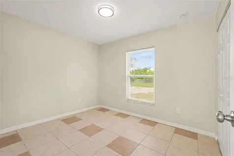 1224 Oak Valley Drive Seffner FL 33584