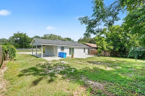1224 Oak Valley Drive Seffner FL 33584