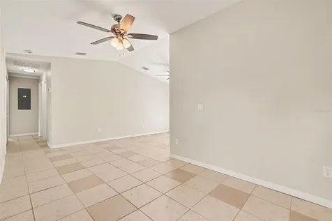 1224 Oak Valley Drive Seffner FL 33584