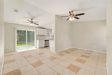 1224 Oak Valley Drive Seffner FL 33584