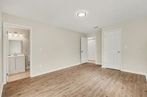 1224 Oak Valley Drive Seffner FL 33584