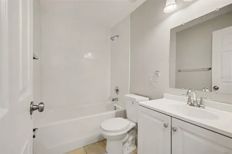1224 Oak Valley Drive Seffner FL 33584