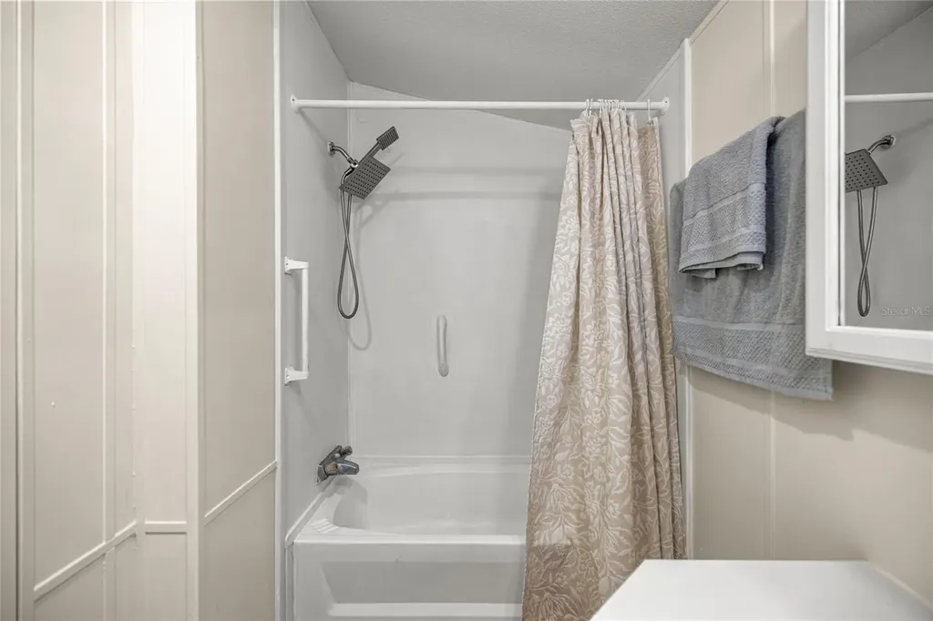 3424 NE 162nd Street Citra FL 32113