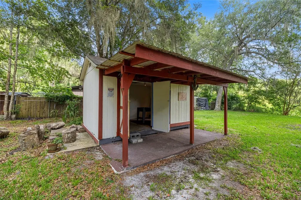 3424 NE 162nd Street Citra FL 32113
