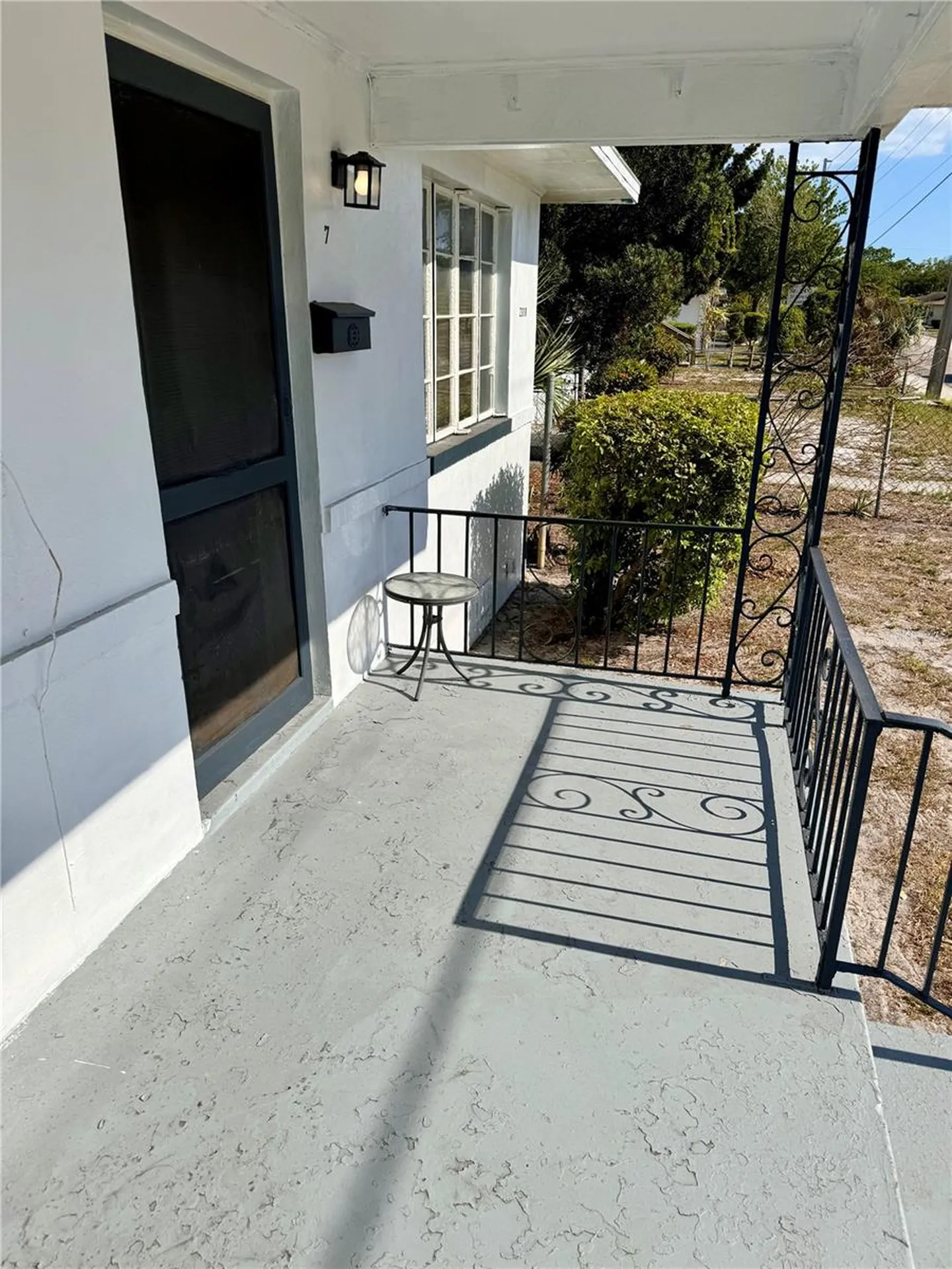2318 4th Street S St Petersburg FL 33705