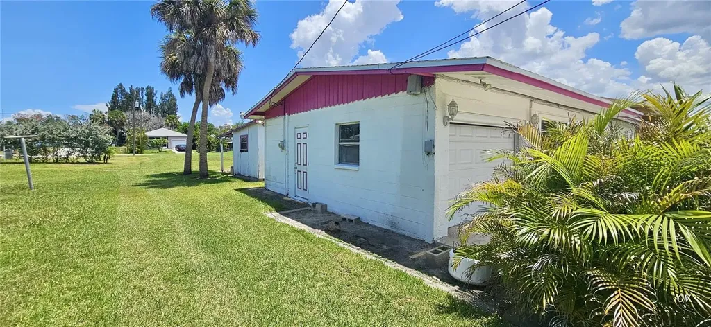 Palmetto FL 34221