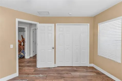 1005 Whispring Creek Way Osteen FL 32764