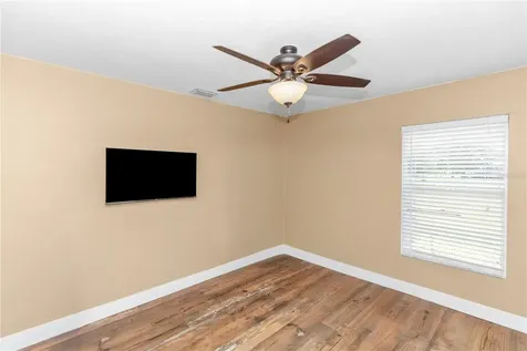 1005 Whispring Creek Way Osteen FL 32764