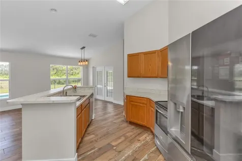 1005 Whispring Creek Way Osteen FL 32764