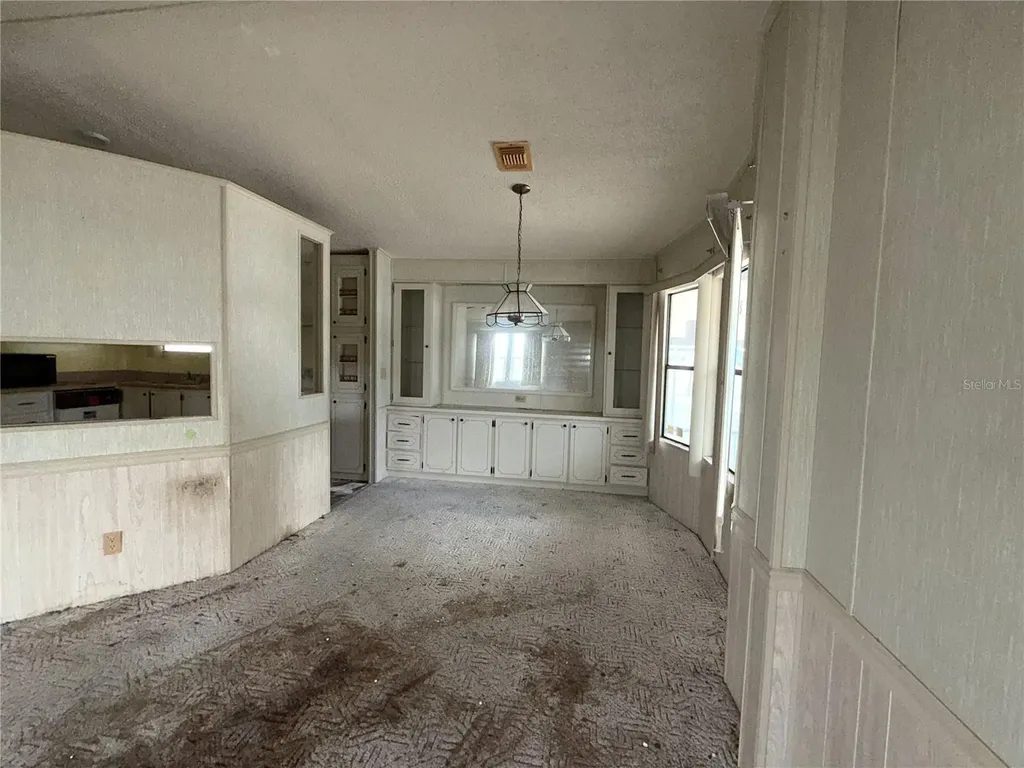 35044 Mcculloughs Leap Zephyrhills FL 33541