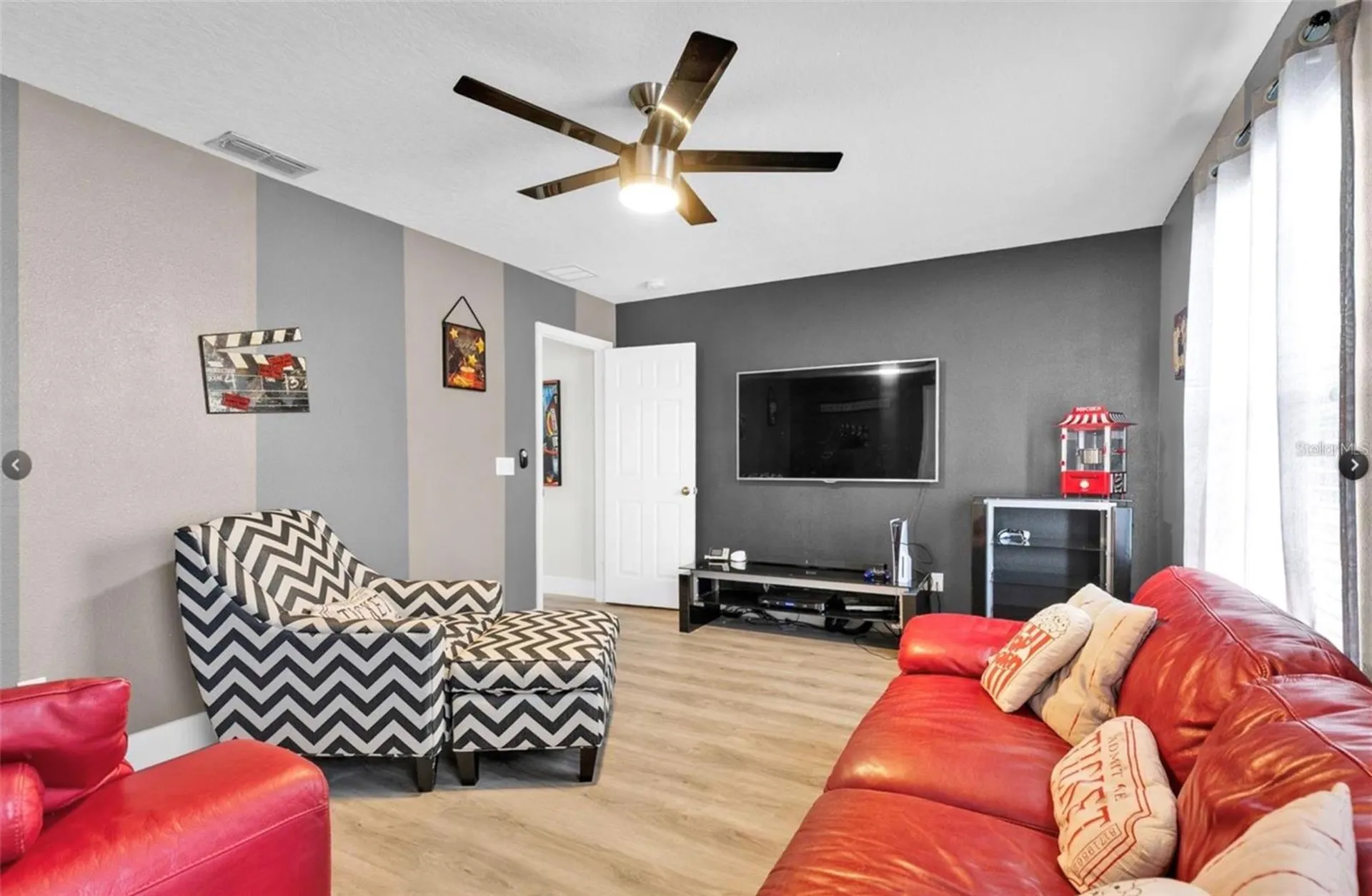 1652 Algonkin Loop Orlando FL 32828