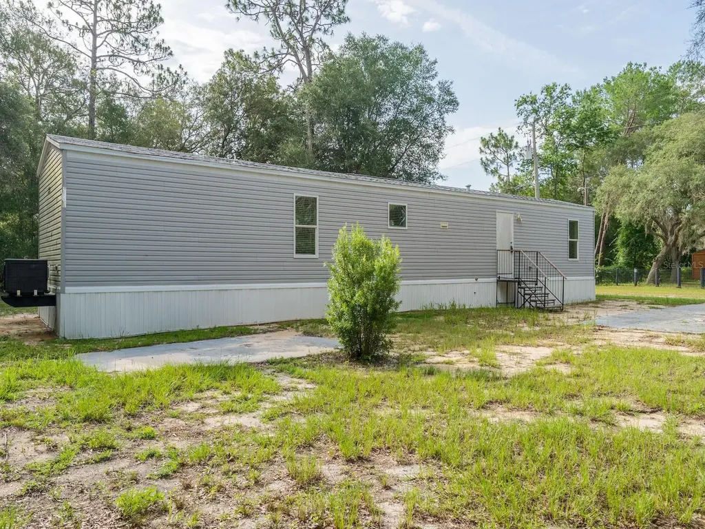 14585 NE 149th Lane Fort Mc Coy FL 32134