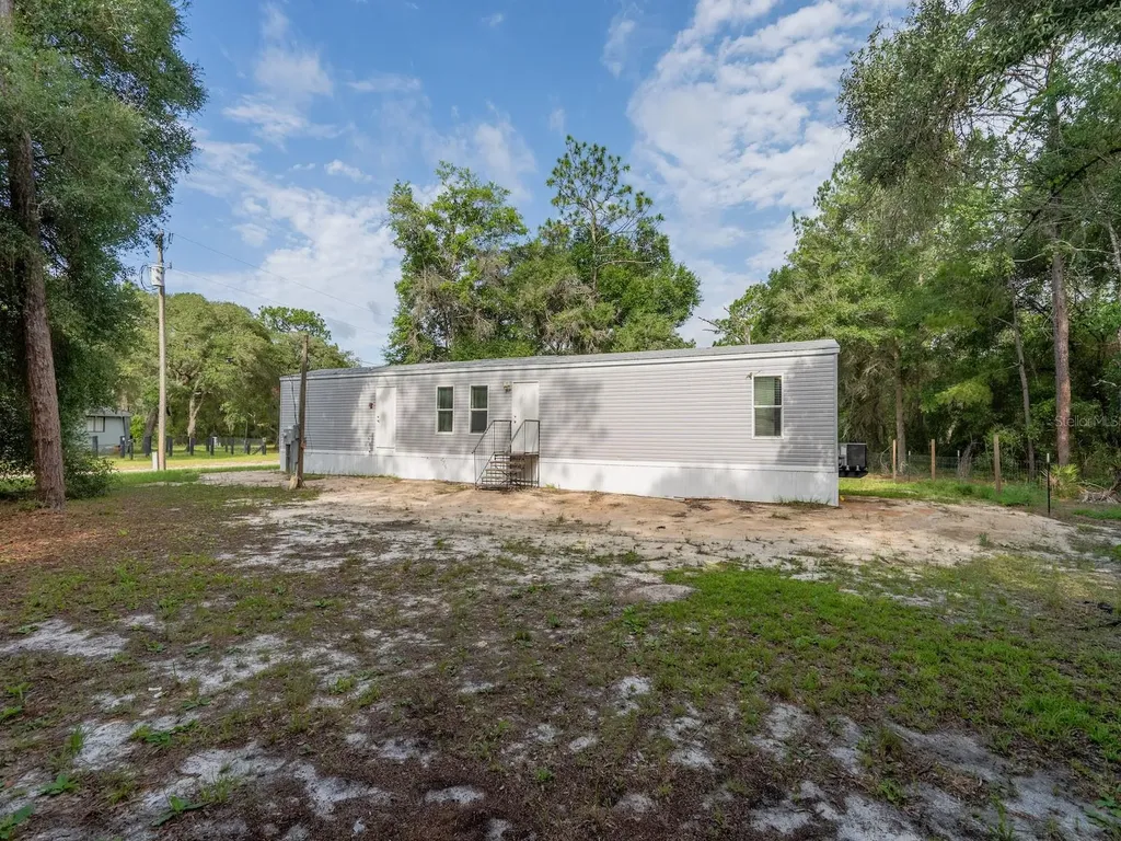 14585 NE 149th Lane Fort Mc Coy FL 32134