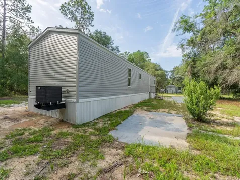 14585 NE 149th Lane Fort Mc Coy FL 32134