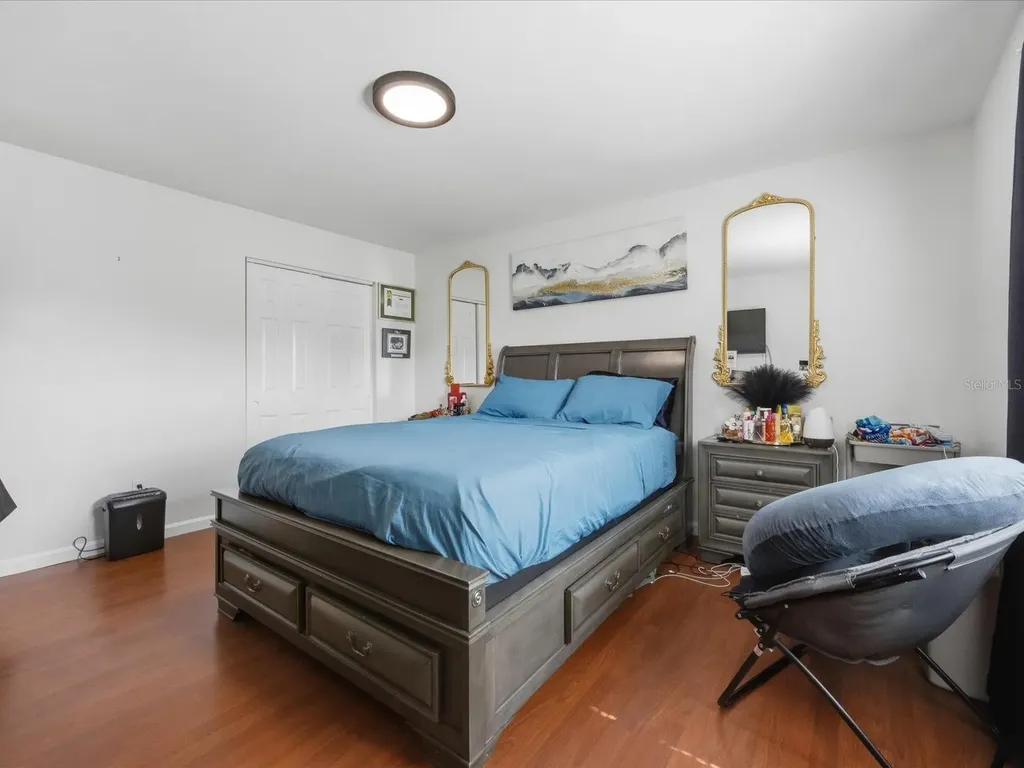 5275 Signal Hill Road Orlando FL 32808