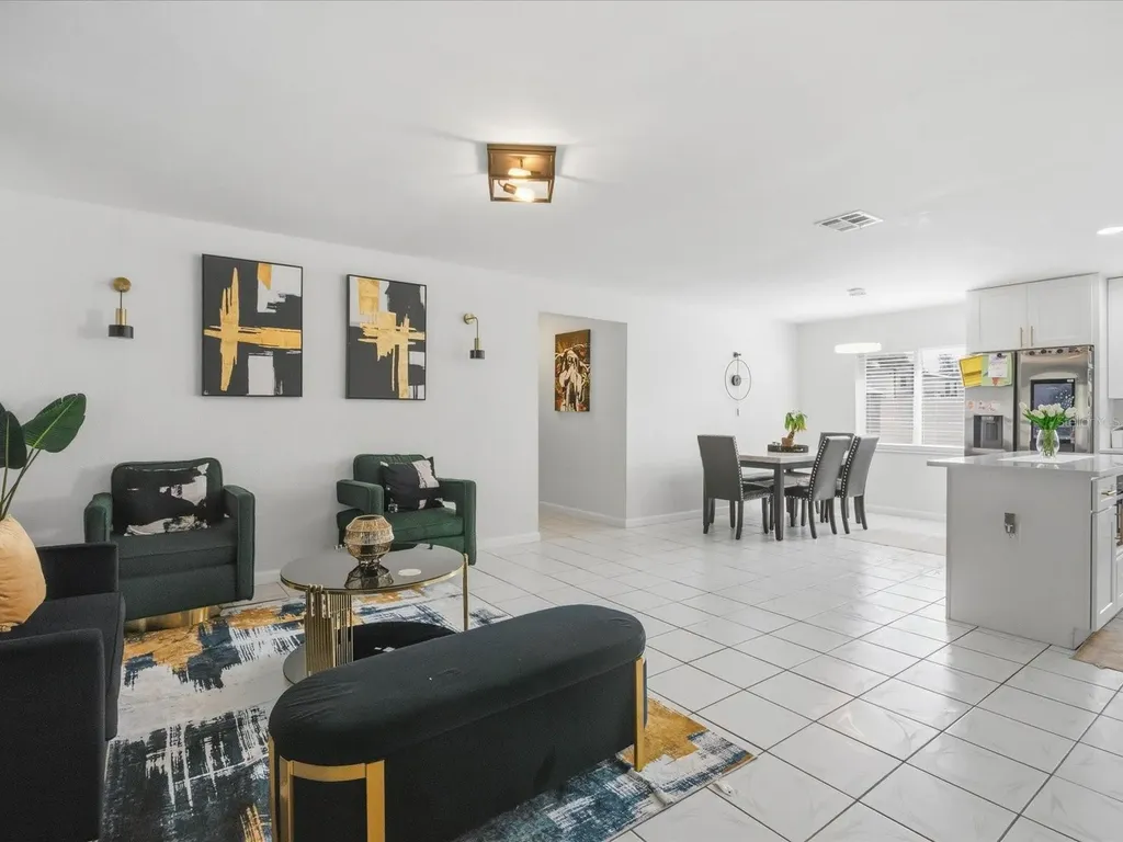 5275 Signal Hill Road Orlando FL 32808