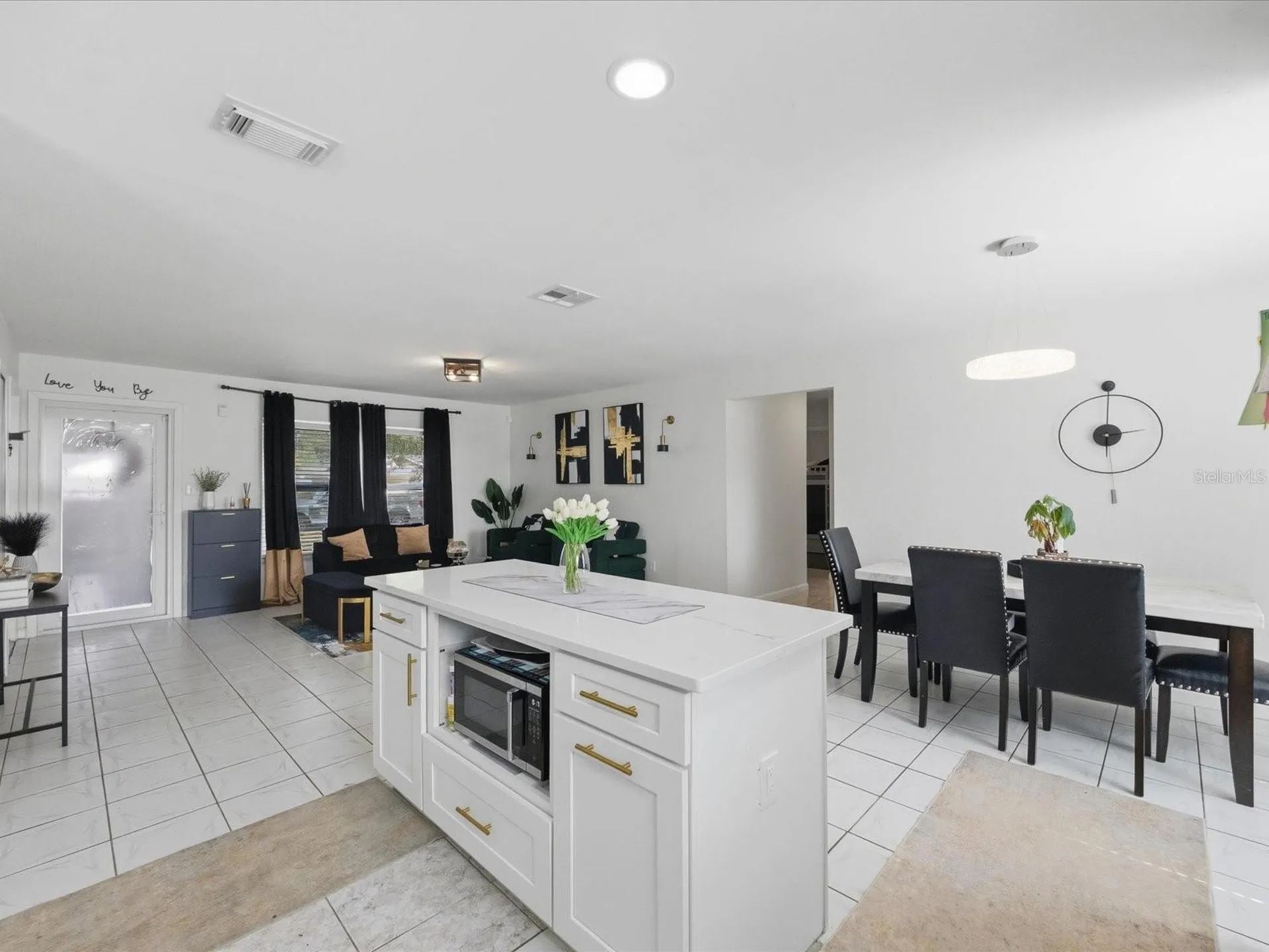 5275 Signal Hill Road Orlando FL 32808
