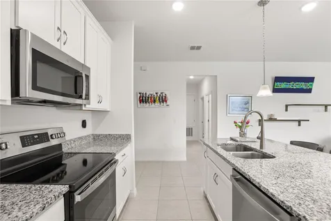 1580 Blue Lagoon Circle Mascotte FL 34753