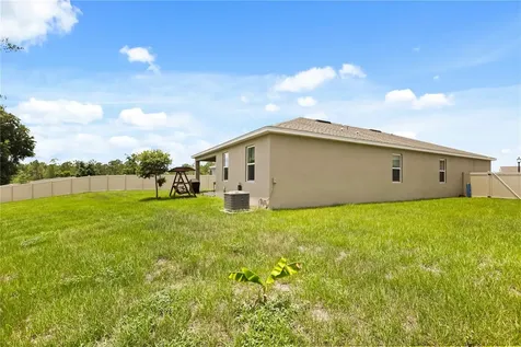 1580 Blue Lagoon Circle Mascotte FL 34753