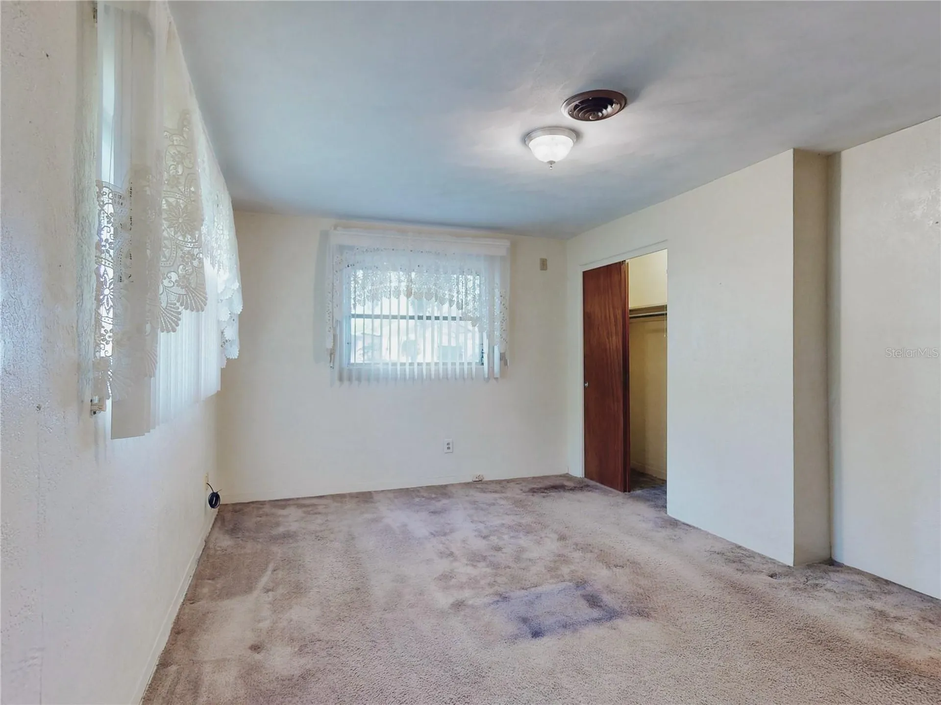 1307 Turnbull Street New Smyrna Beach FL 32168