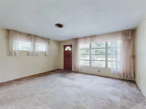 1307 Turnbull Street New Smyrna Beach FL 32168