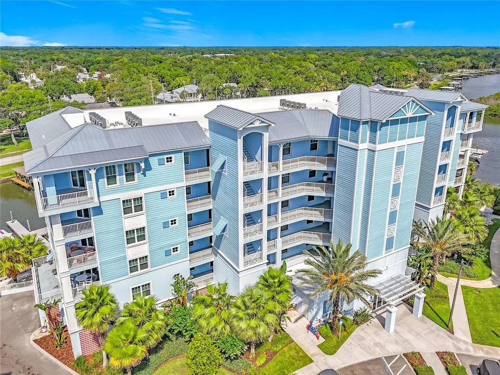 3 Riverwalk Drive New Smyrna Beach FL 32169
