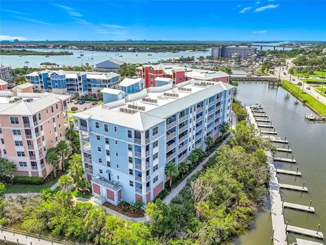 3 Riverwalk Drive New Smyrna Beach FL 32169