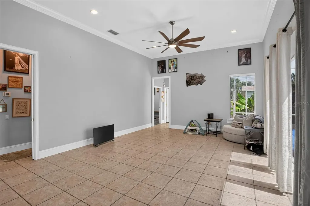 2325 Chesterfield Circle Lakeland FL 33813