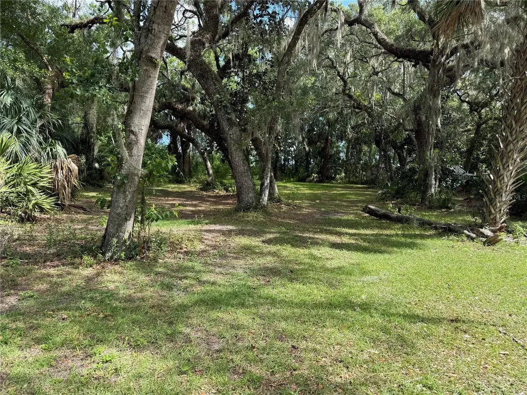 5191 E Parsons Point Road Hernando FL 34442