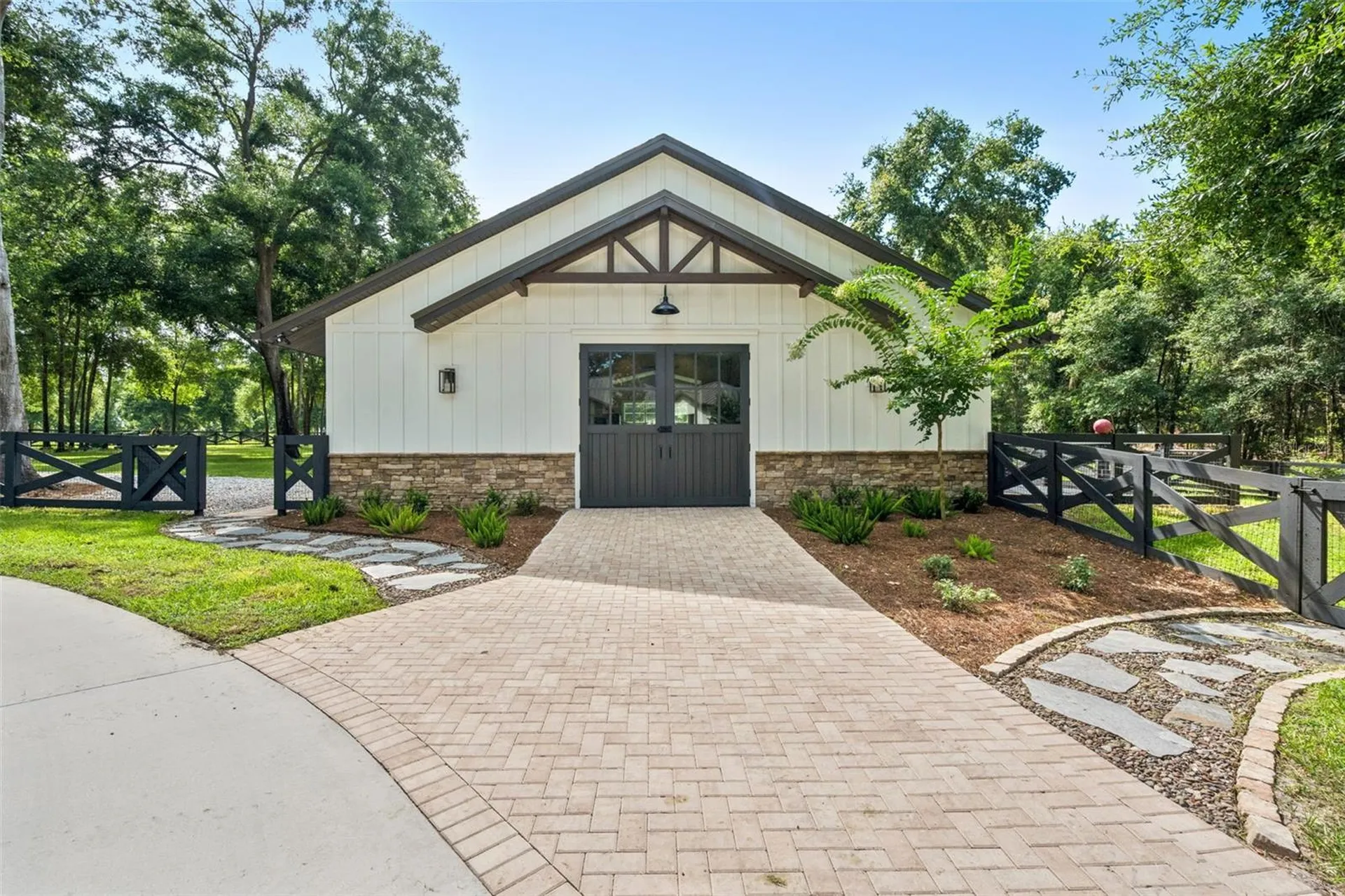 20401 Wolf Springs Court Clermont FL 34715