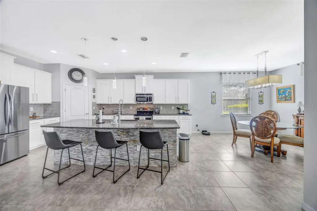 5652 Fisher Glen Loop Wesley Chapel FL 33545