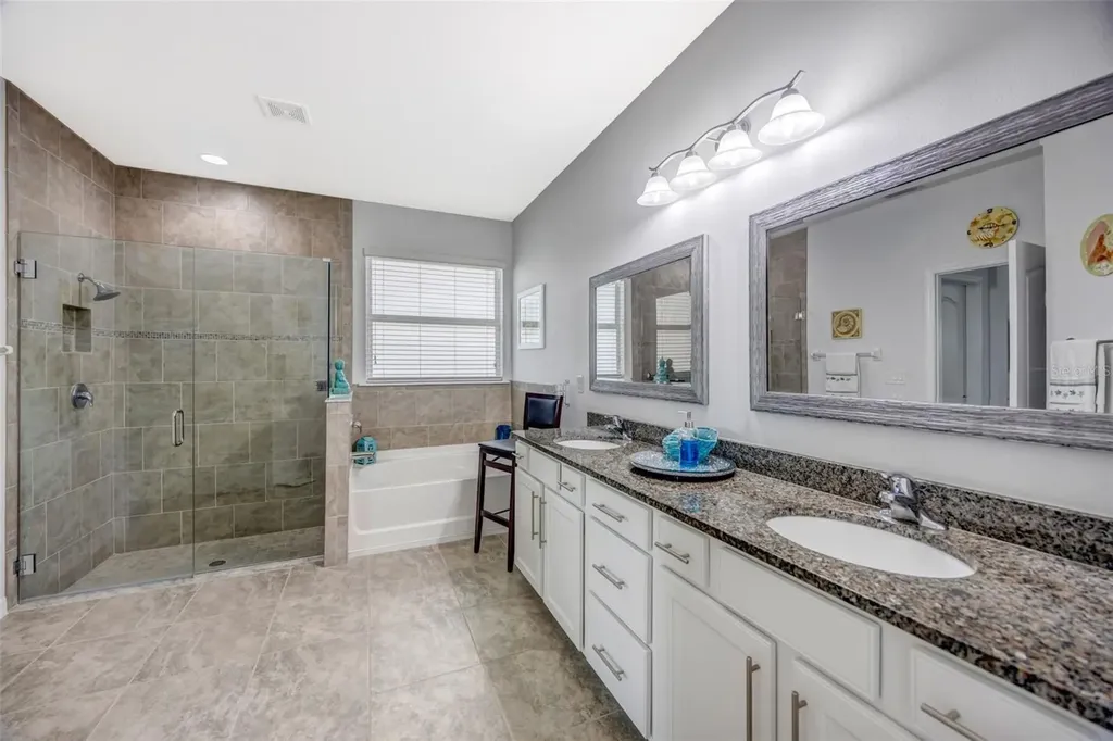 5652 Fisher Glen Loop Wesley Chapel FL 33545