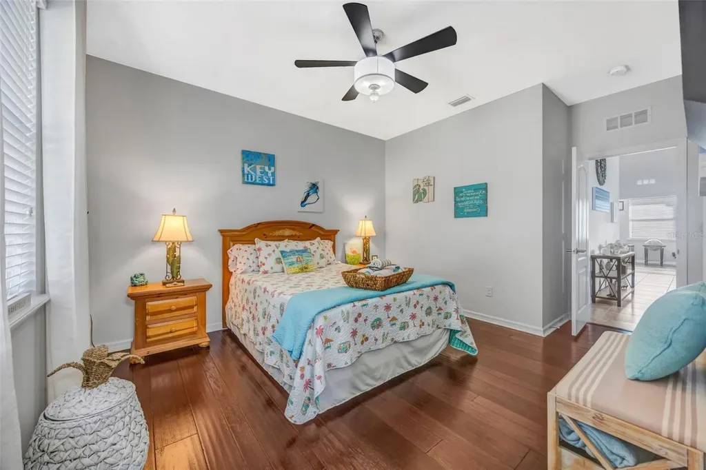 5652 Fisher Glen Loop Wesley Chapel FL 33545