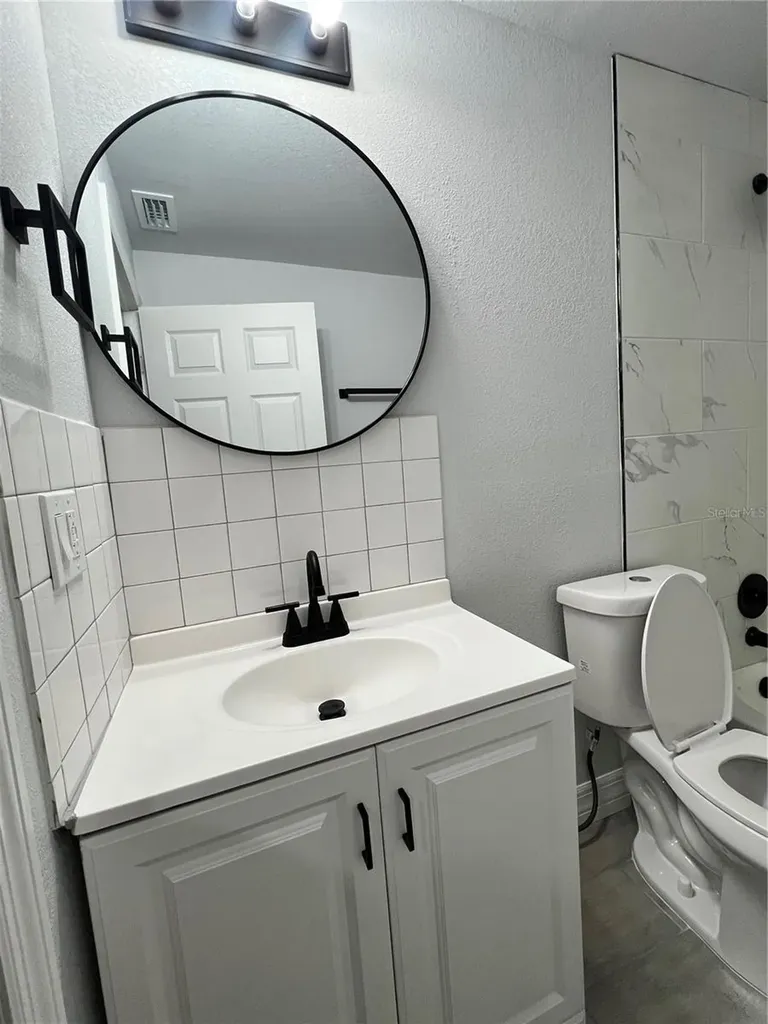 2309 21st Avenue W Bradenton FL 34205