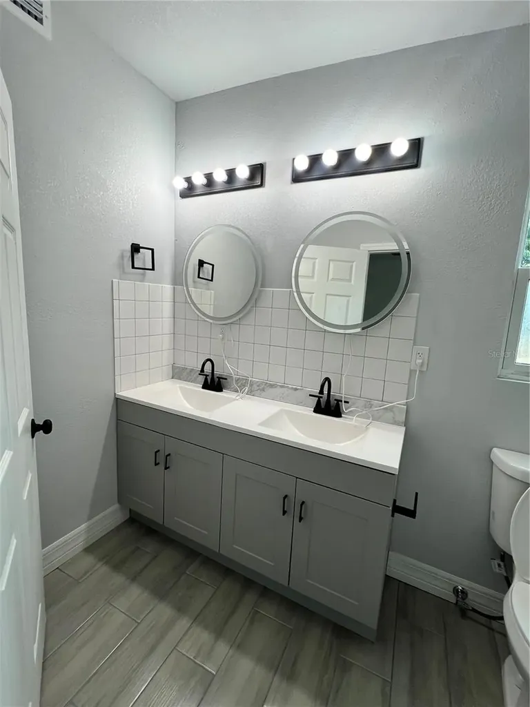 2309 21st Avenue W Bradenton FL 34205