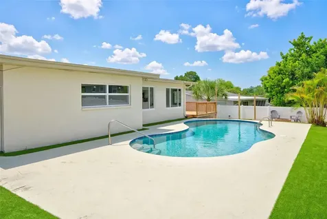 3538 Shady Bluff Drive Largo FL 33770