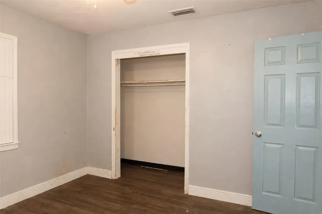 1302 28th Street W Bradenton FL 34205