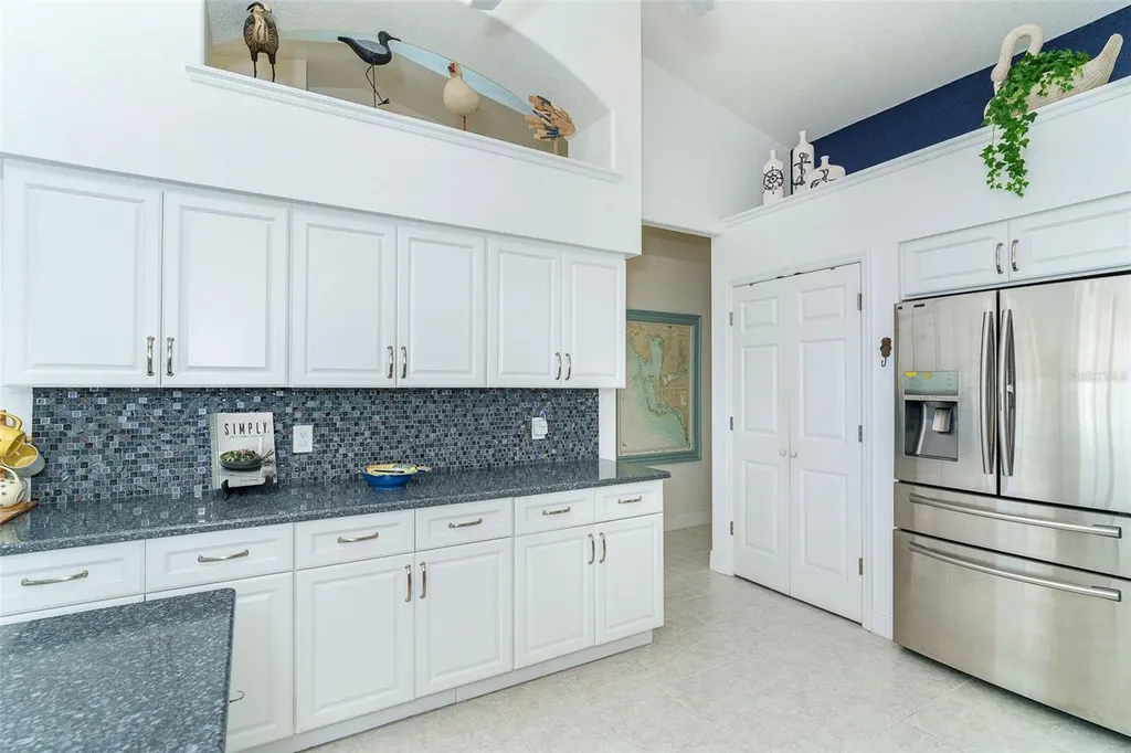 50 Long Meadow Place Rotonda West FL 33947