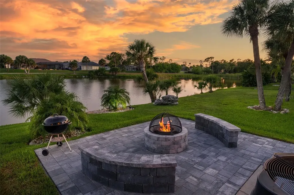 50 Long Meadow Place Rotonda West FL 33947