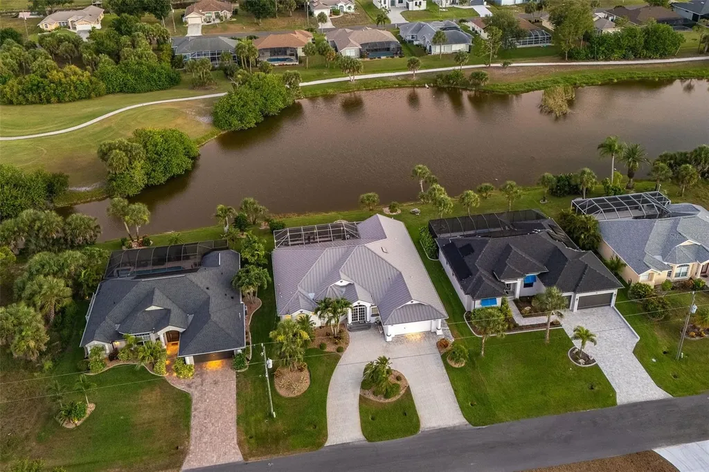 50 Long Meadow Place Rotonda West FL 33947